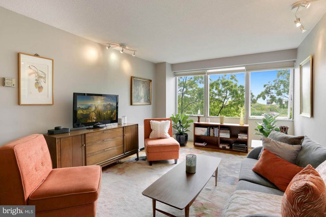 1311 Delaware Avenue - Photo 1