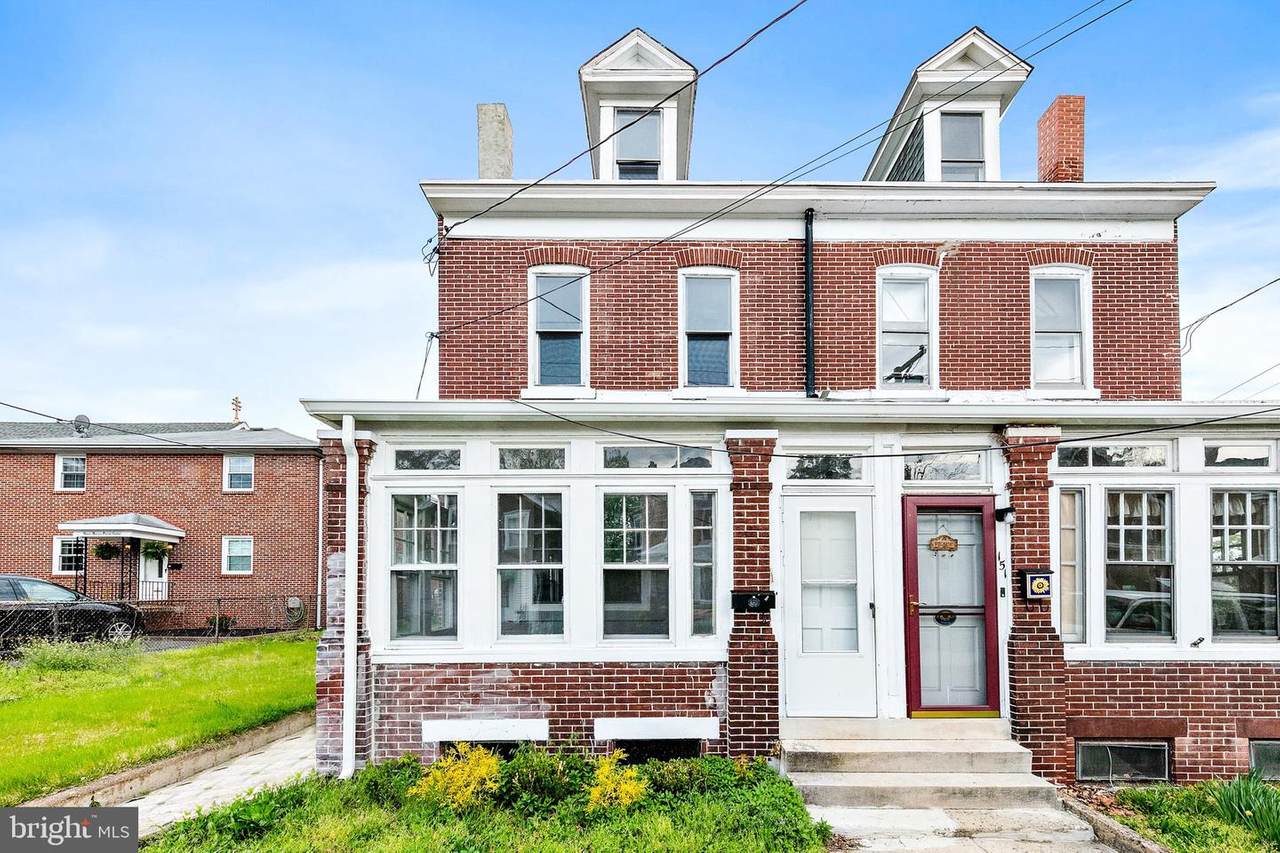 171 Norman Avenue - Photo 1