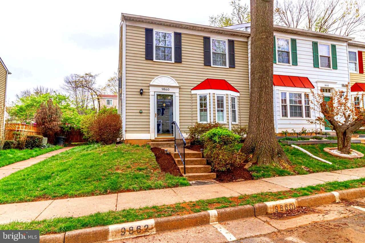 9860 Oakdale Woods Court - Photo 1