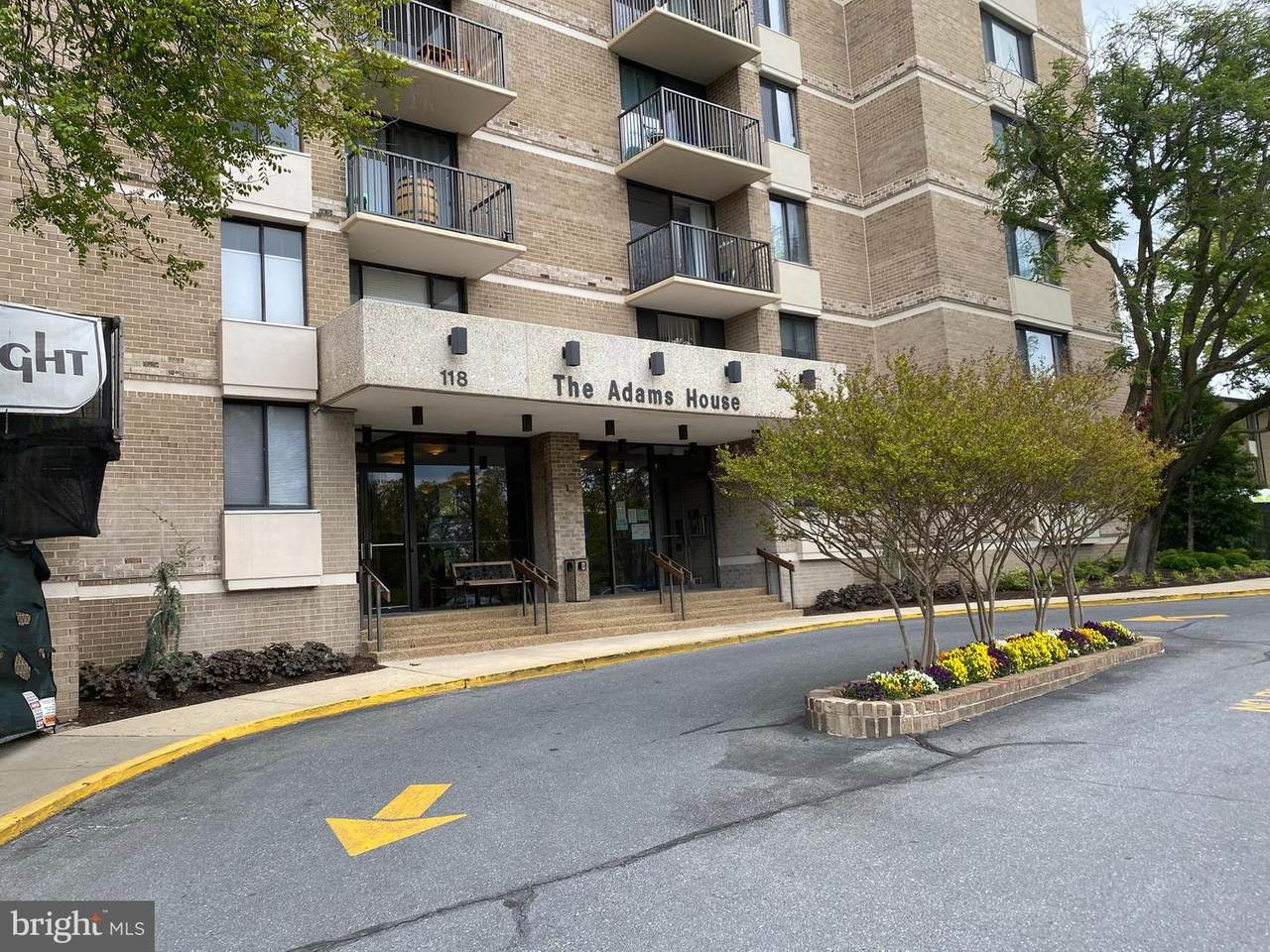 118 Monroe Street - Photo 1