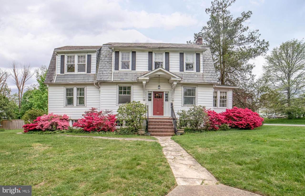 207 Park Drive - Photo 1