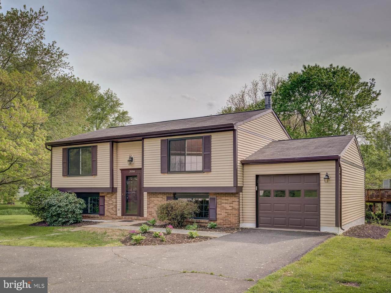 3016 Gatepost Lane - Photo 1