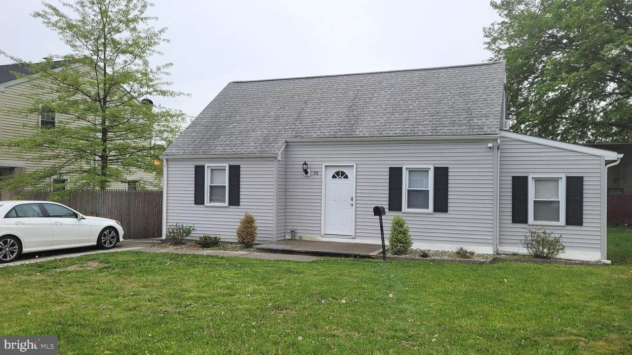 98 Pennwood Drive - Photo 1