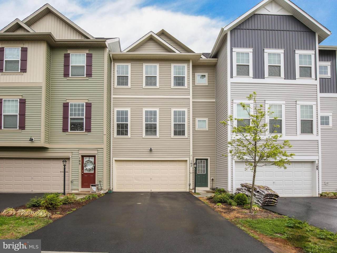 107 Halo Court - Photo 1