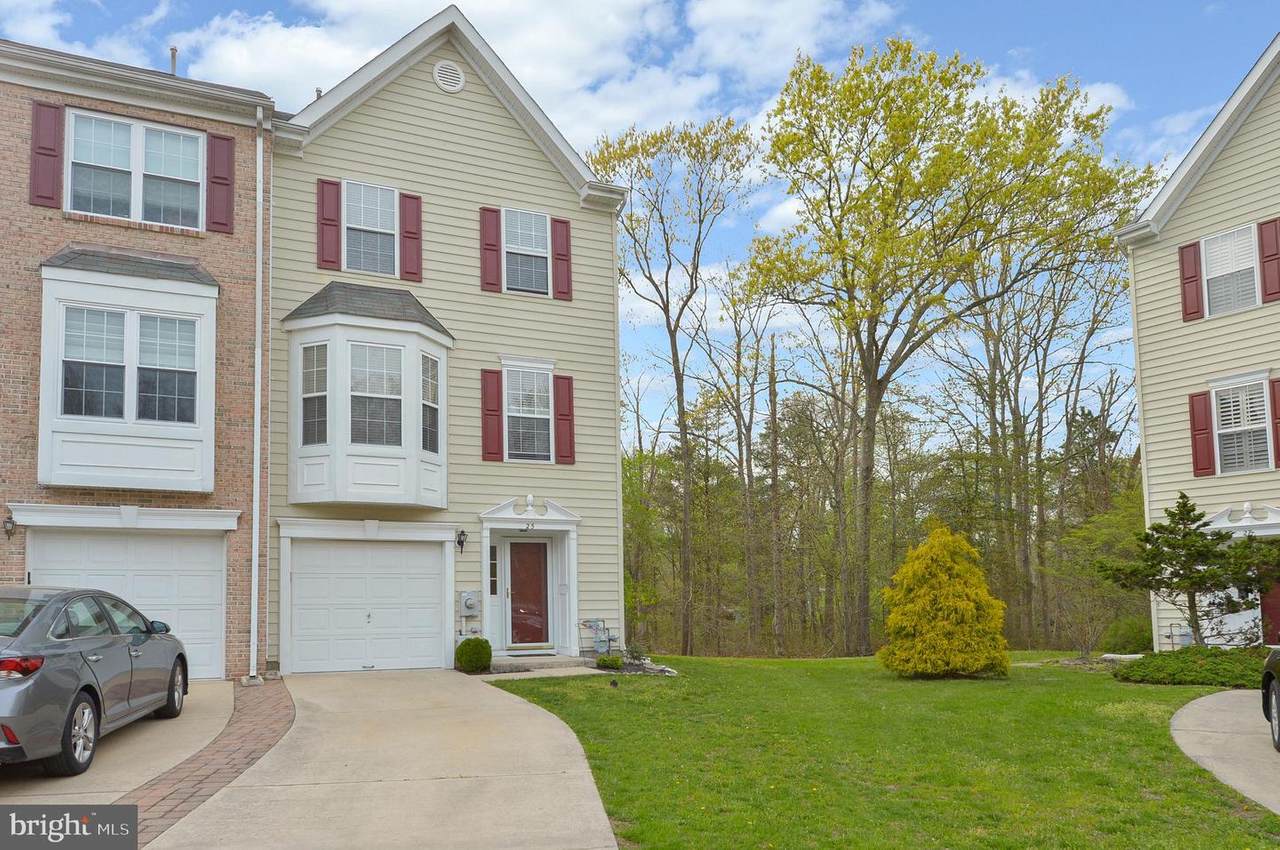 25 Jessica Court - Photo 1