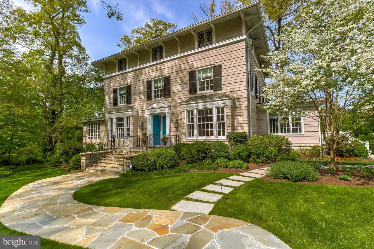 210 Club Road - Photo 1