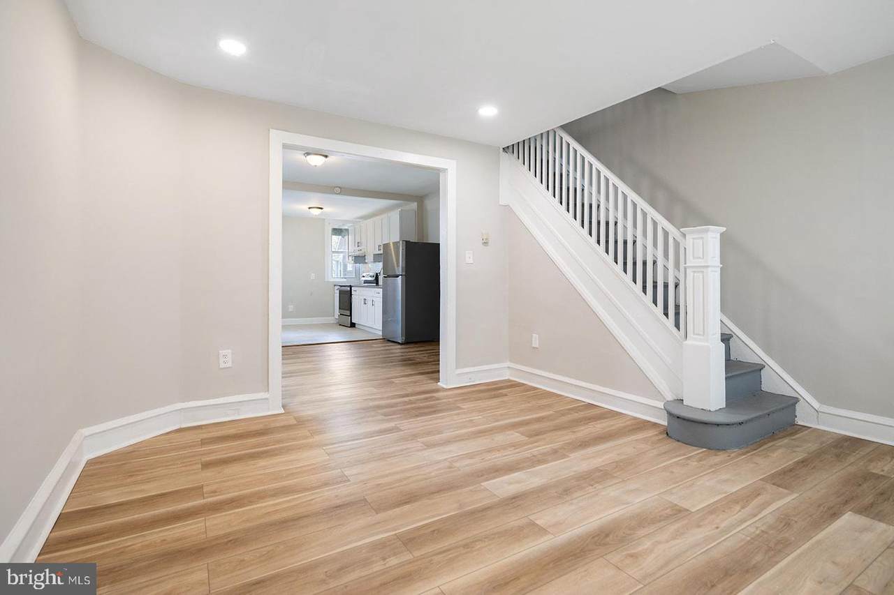 5926 Tackawanna Street - Photo 1