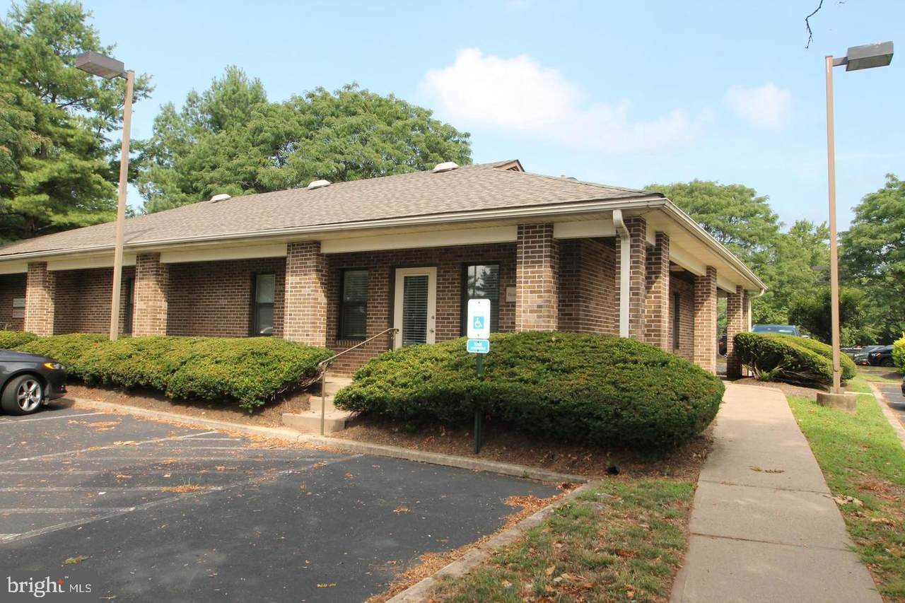 4 Terry Drive - Photo 1