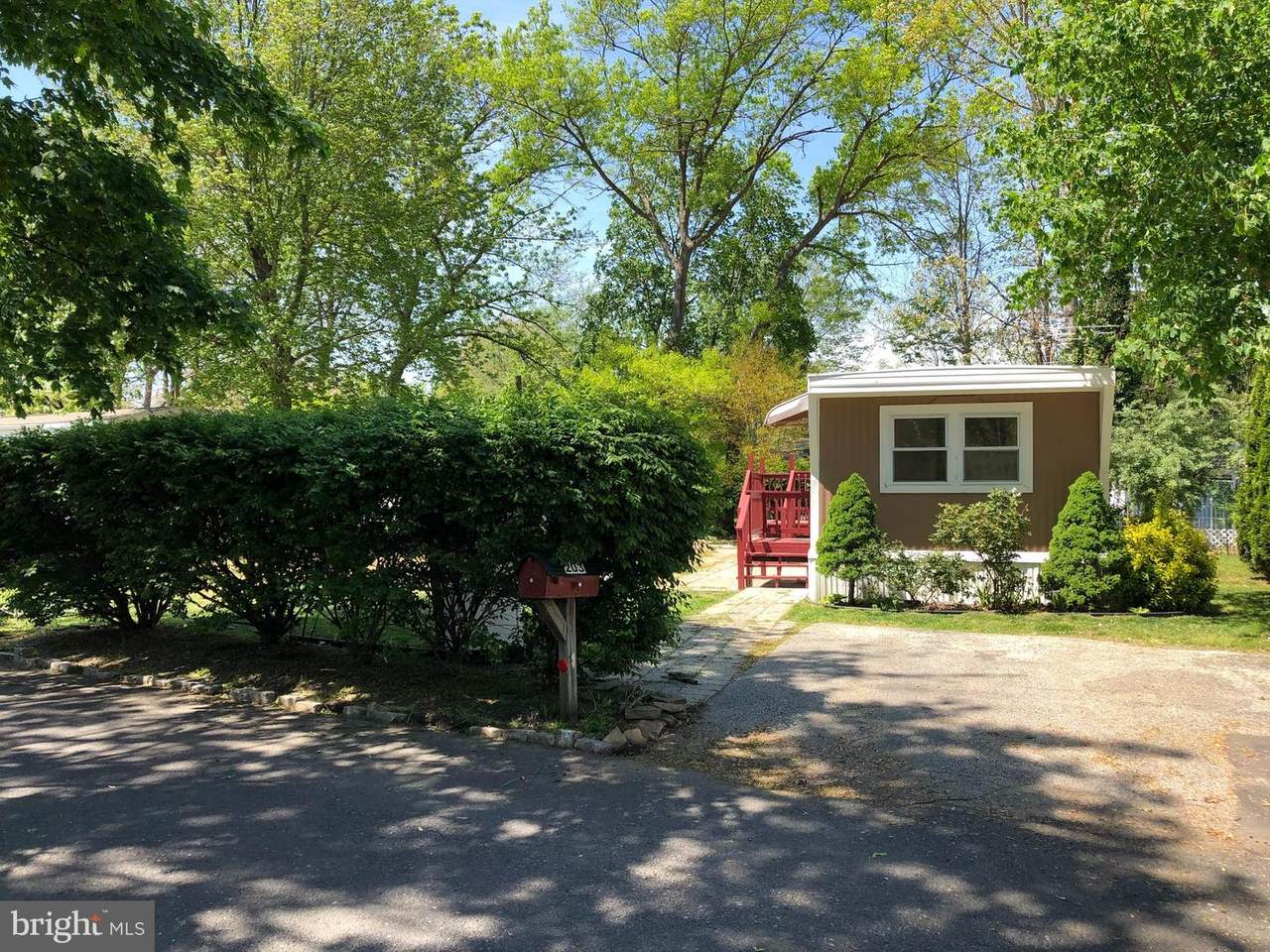203 Maryland - Photo 1
