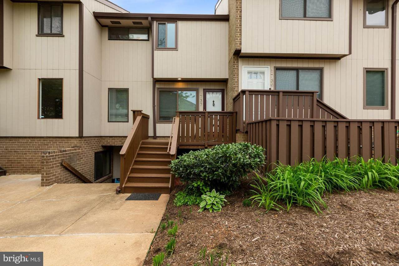 1737 Westwind Way - Photo 1