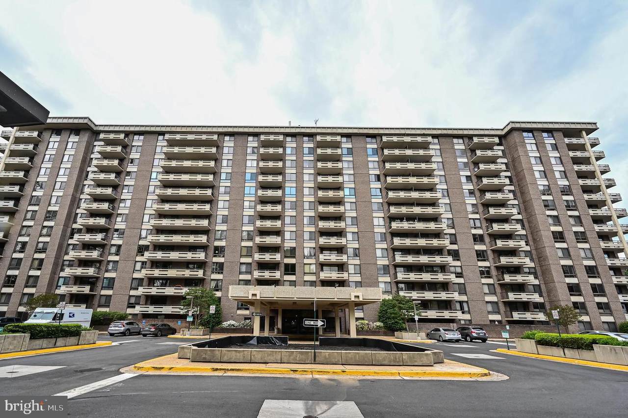 1808 Old Meadow Road - Photo 1