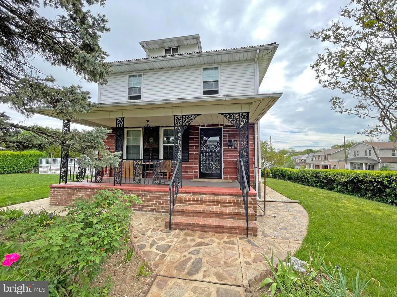 3811 6TH Street - Photo 1