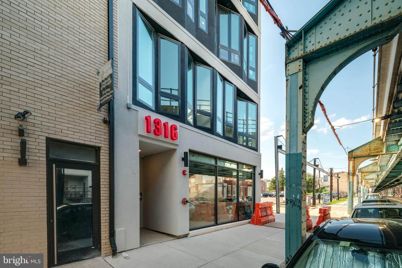 1316 Front Street - Photo 1