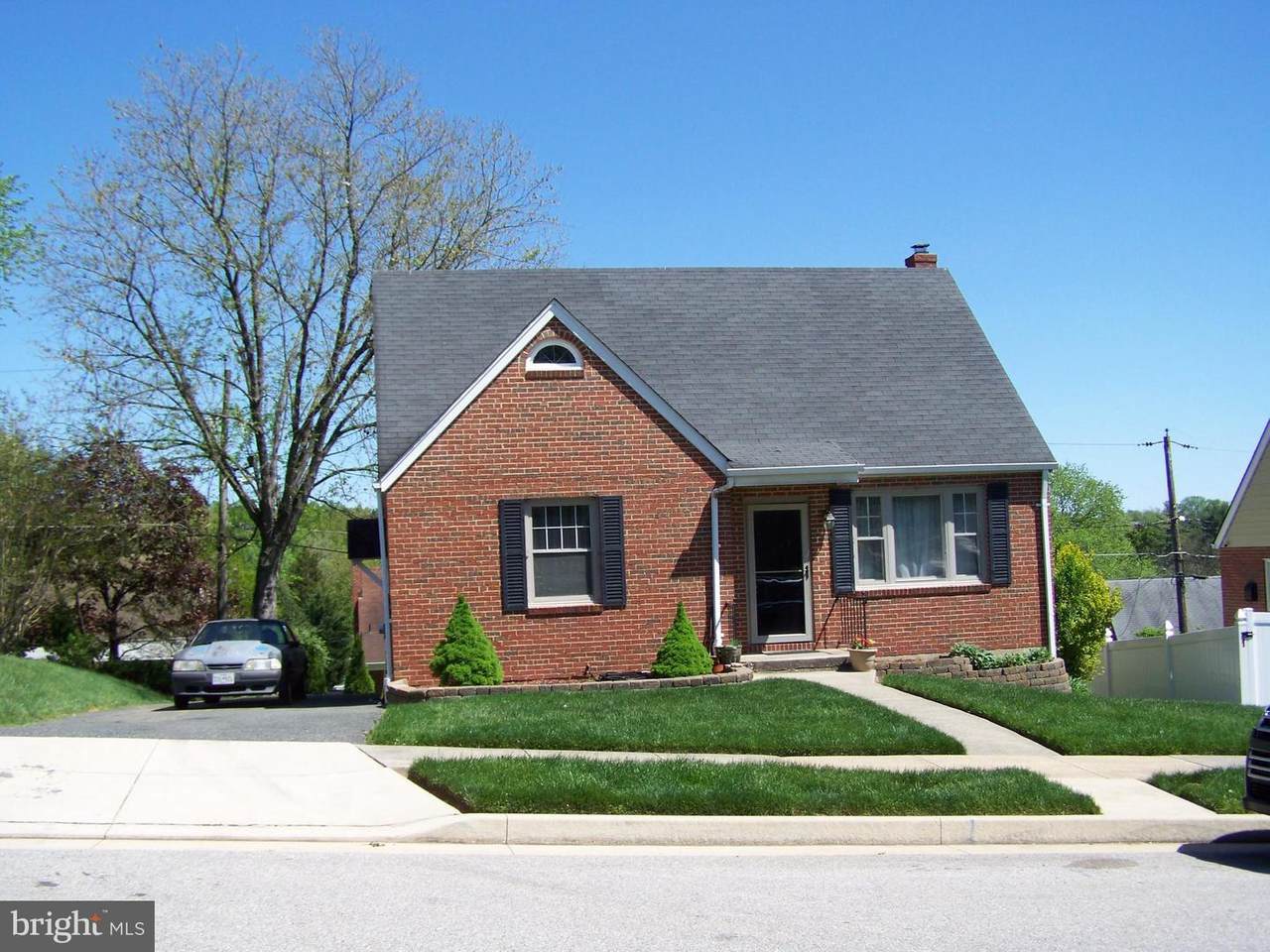 8115 Edwill Avenue - Photo 1