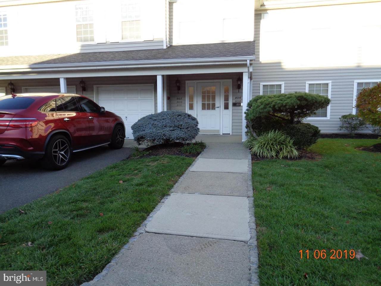 809 Eagles Chase Drive - Photo 1