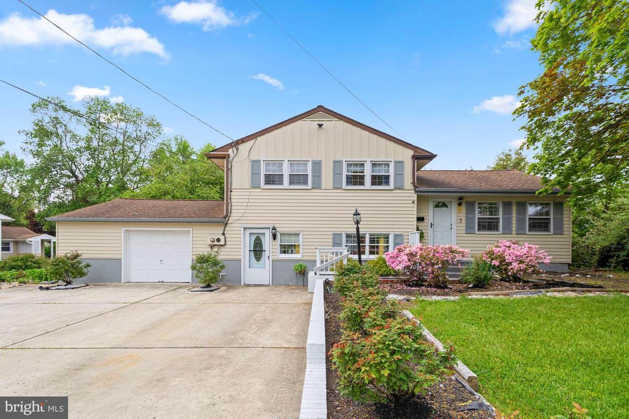 3 Hawthorne Road - Photo 1