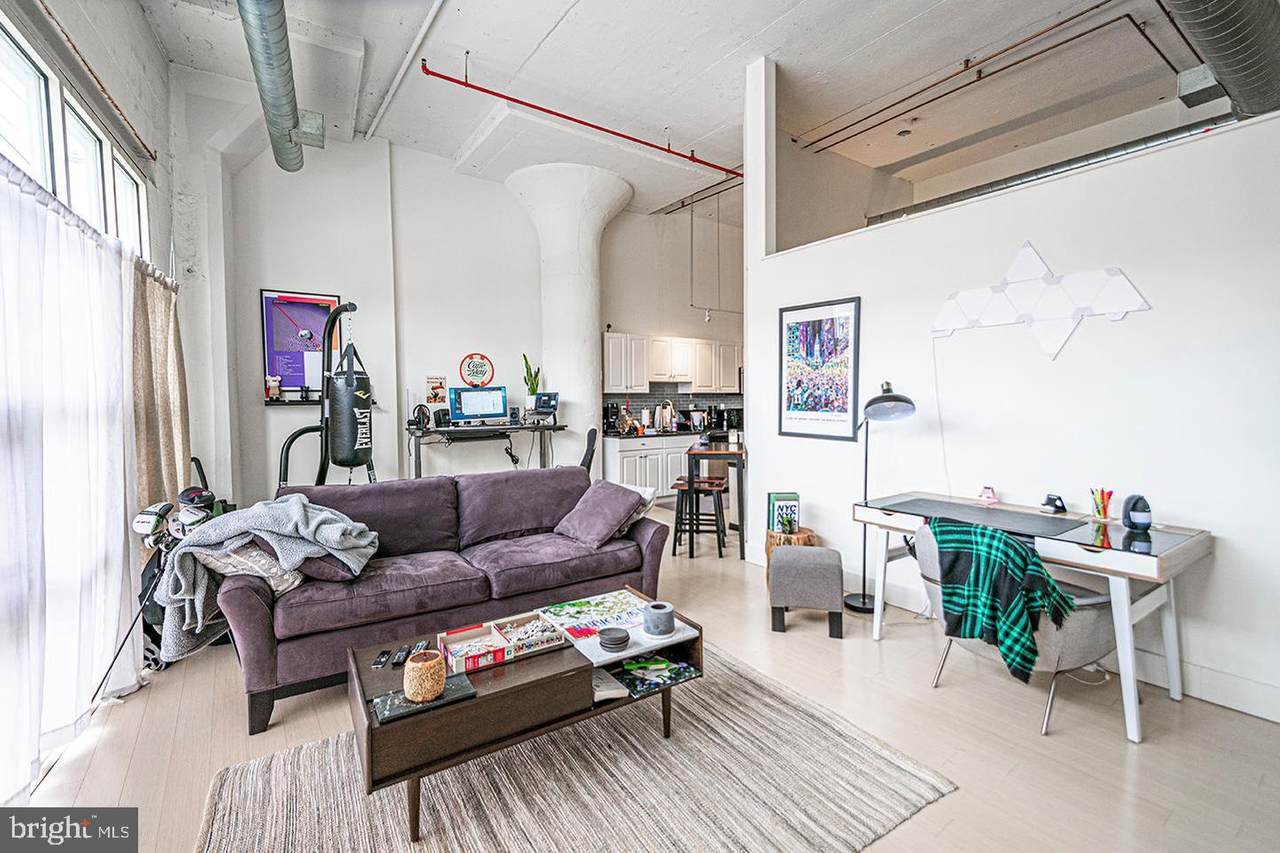 720 5TH Street - Photo 1