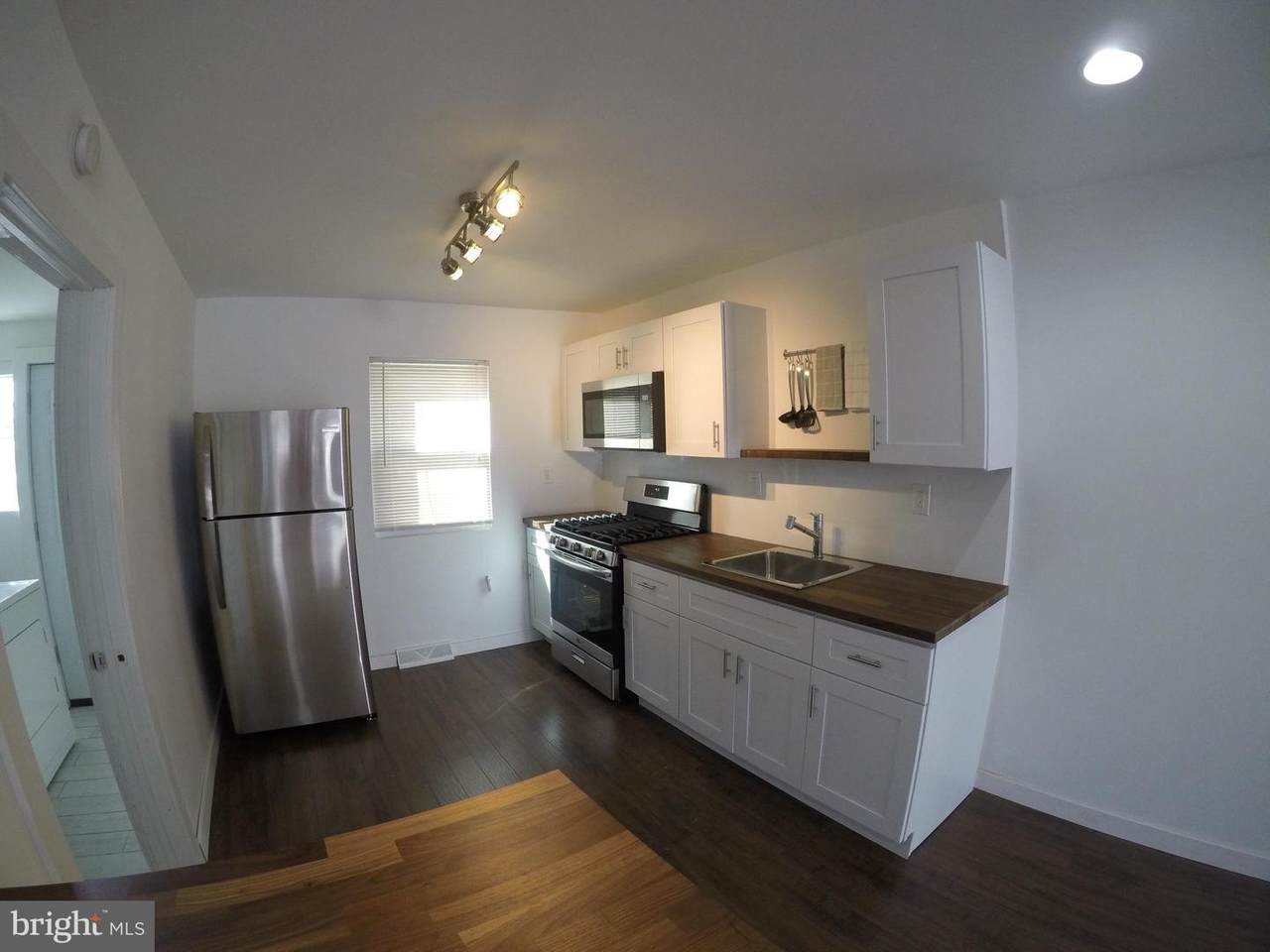128 Loudon Street - Photo 1