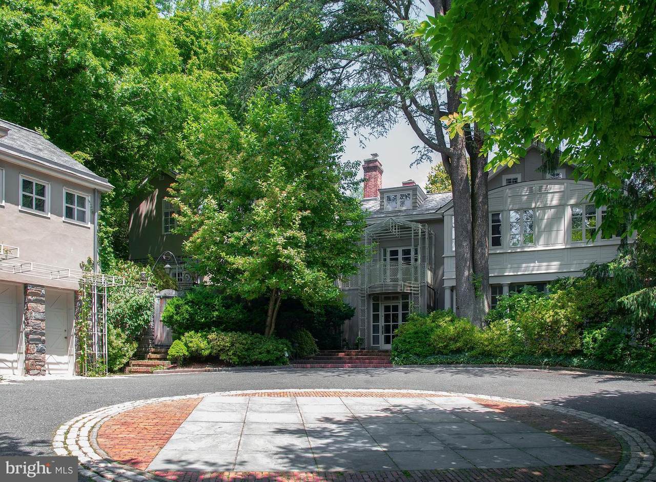 15 Old Gulph Road - Photo 1
