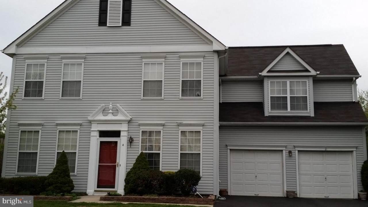 4 Kingstone Lane - Photo 1