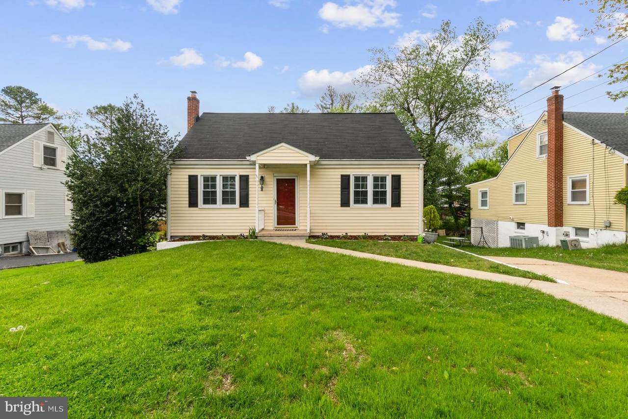 511 Warren Road - Photo 1
