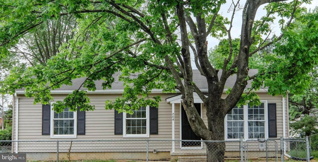 706 14TH Street - Photo 1