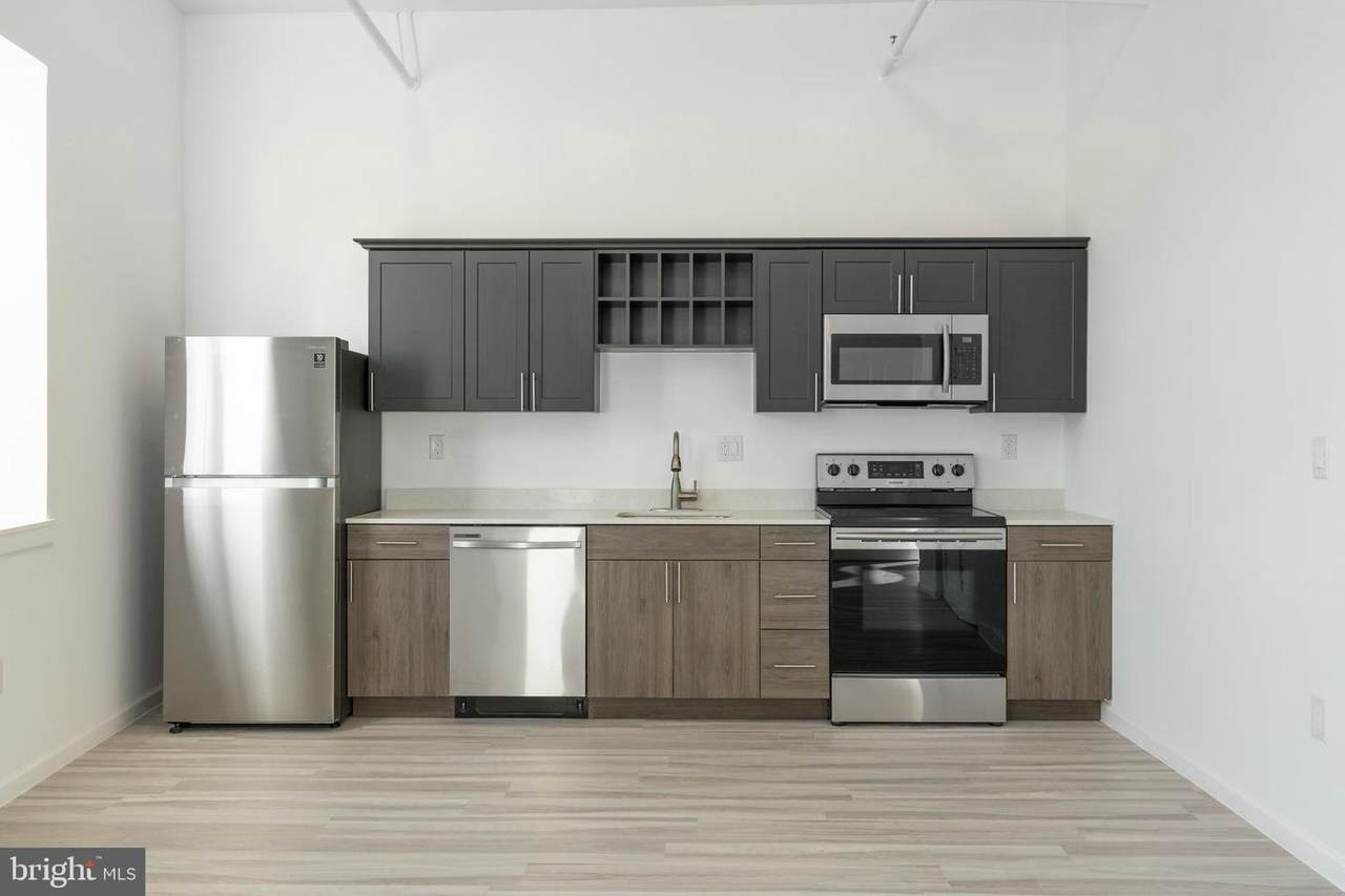3901-3 Kensington Avenue - Photo 1