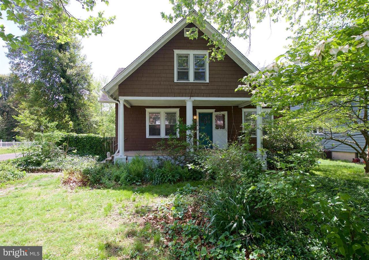 22 Harvard Avenue - Photo 1
