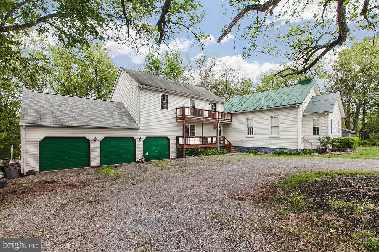 8901 Opossumtown Pike - Photo 1