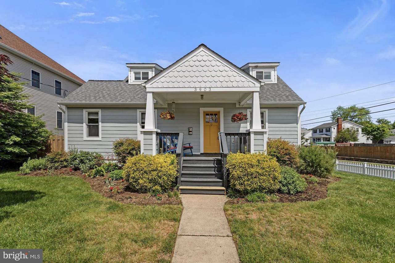 3903 16TH Street - Photo 1
