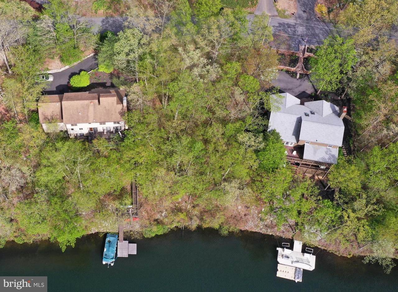 1065 Lakeview Drive - Photo 1