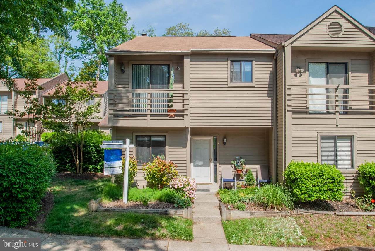8 Belvedere Court - Photo 1