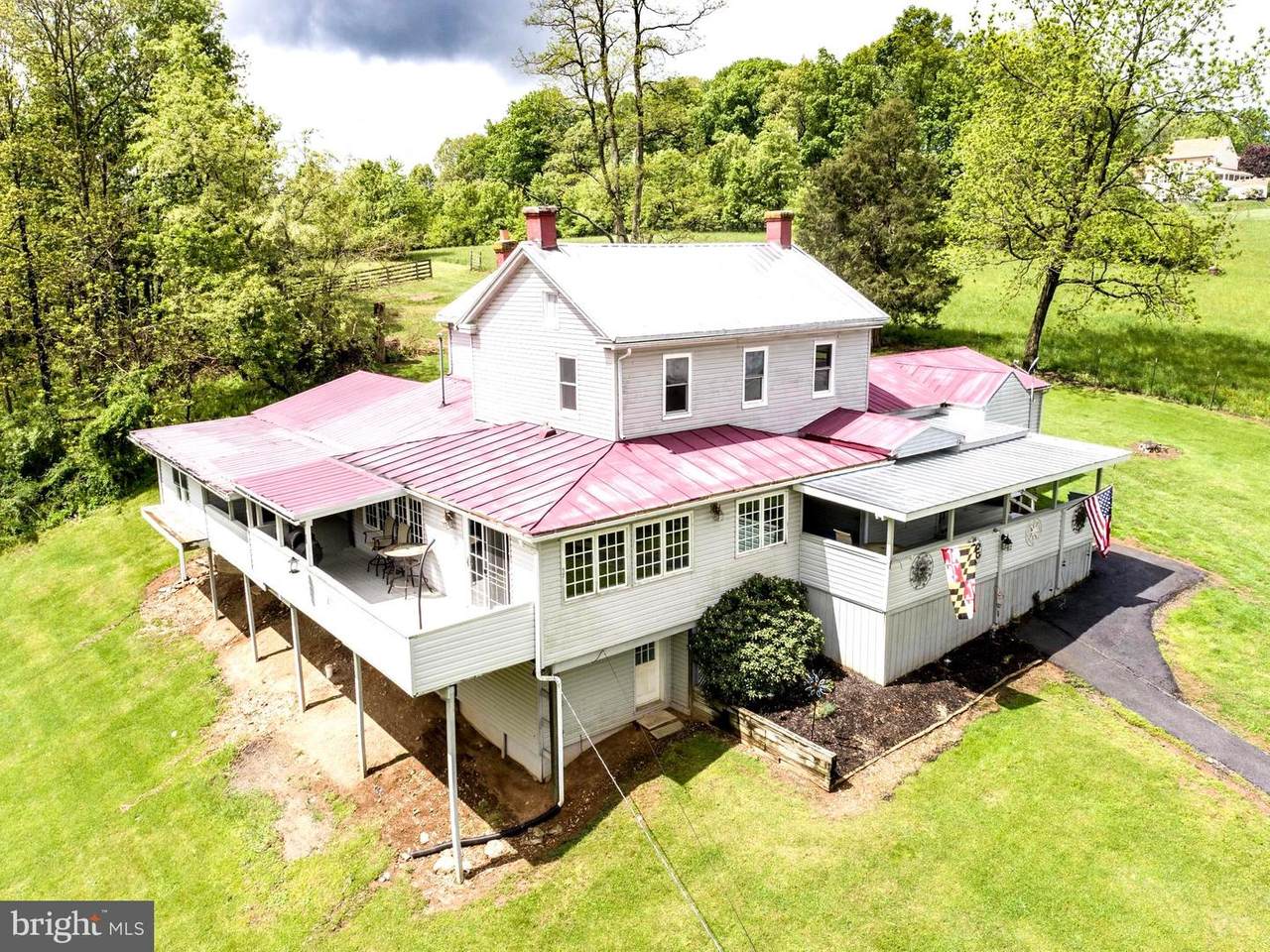 1012 Spangler Drive - Photo 1