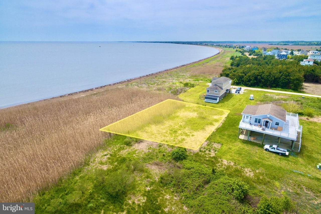 107 White Gull Drive - Photo 1