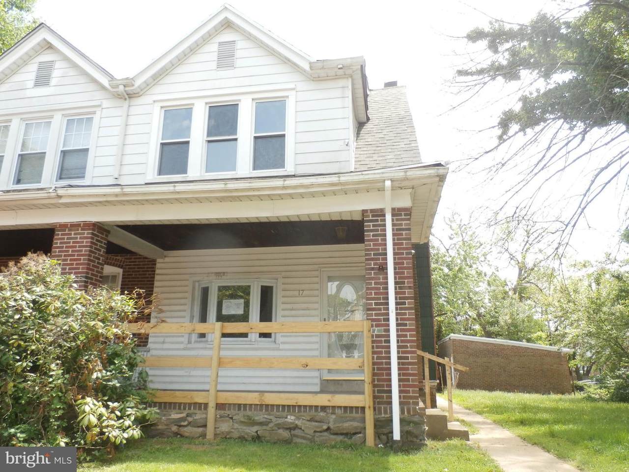17 17TH Street - Photo 1