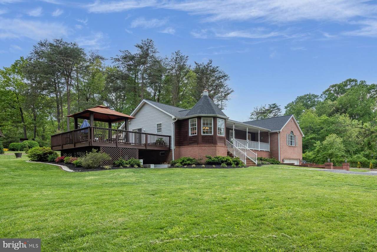 1912 Montevideo Road - Photo 1