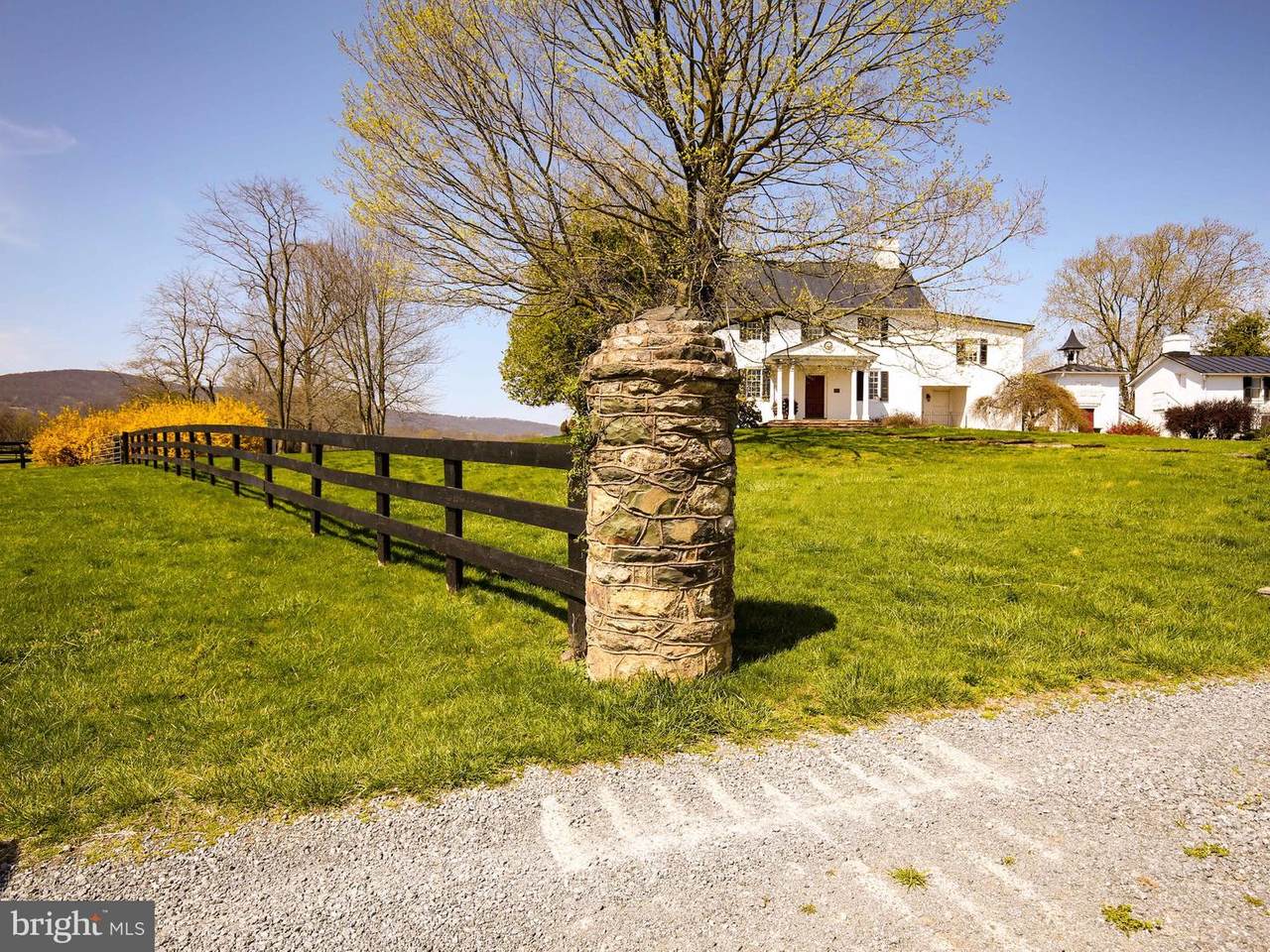 20775 Airmont Road - Photo 1