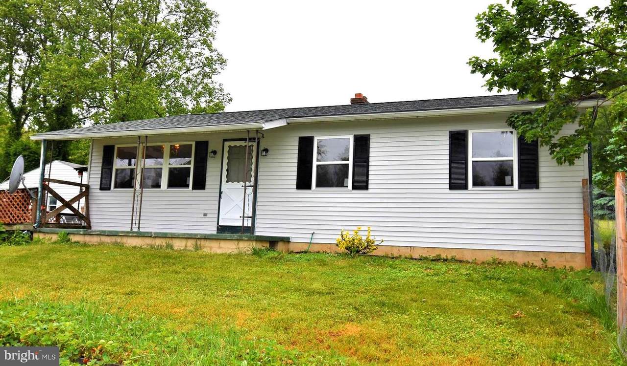 35 Rocktown Road - Photo 1
