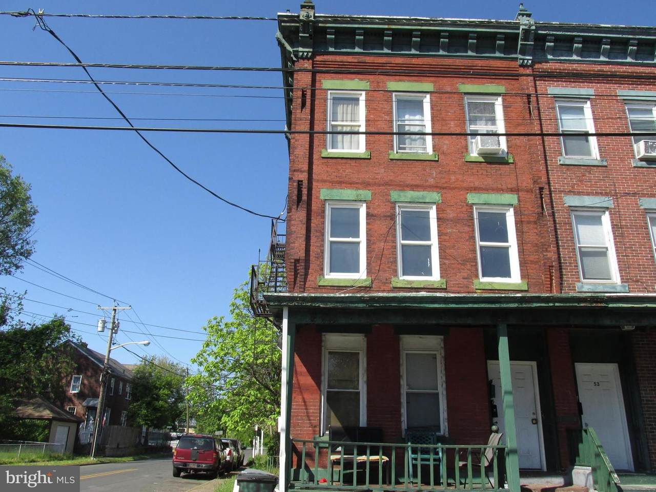 55 Chestnut Avenue - Photo 1