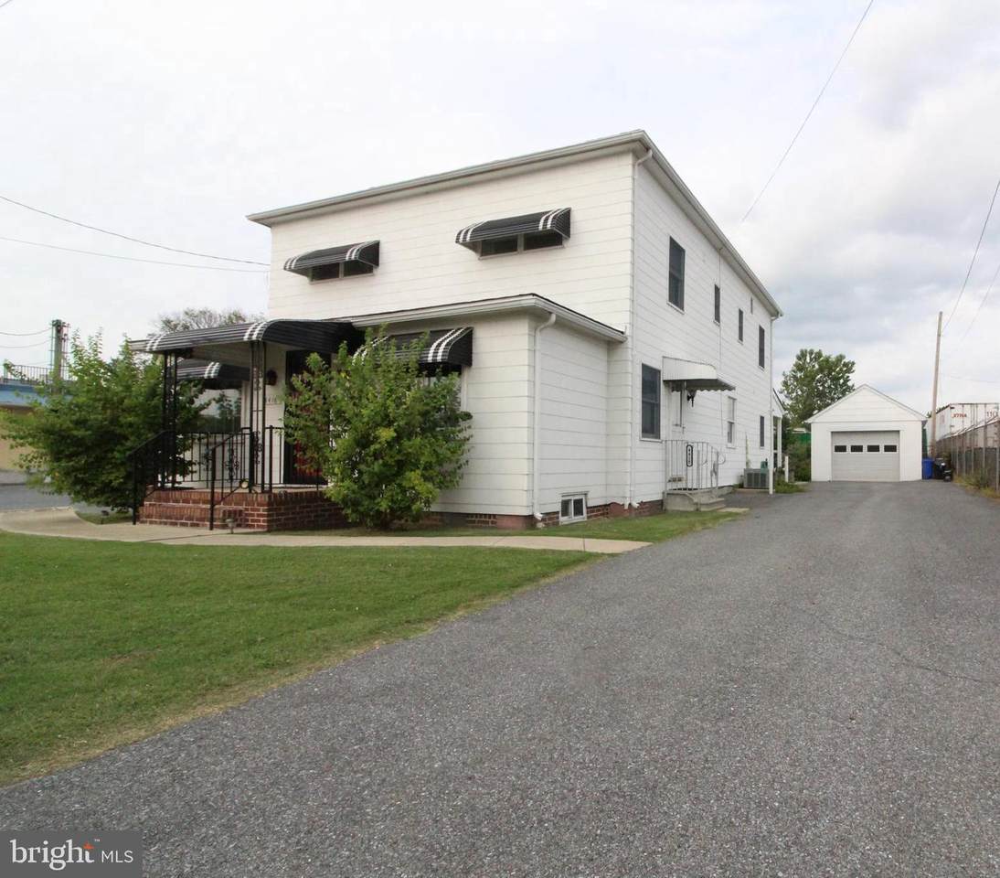 4418 Point Boulevard - Photo 1