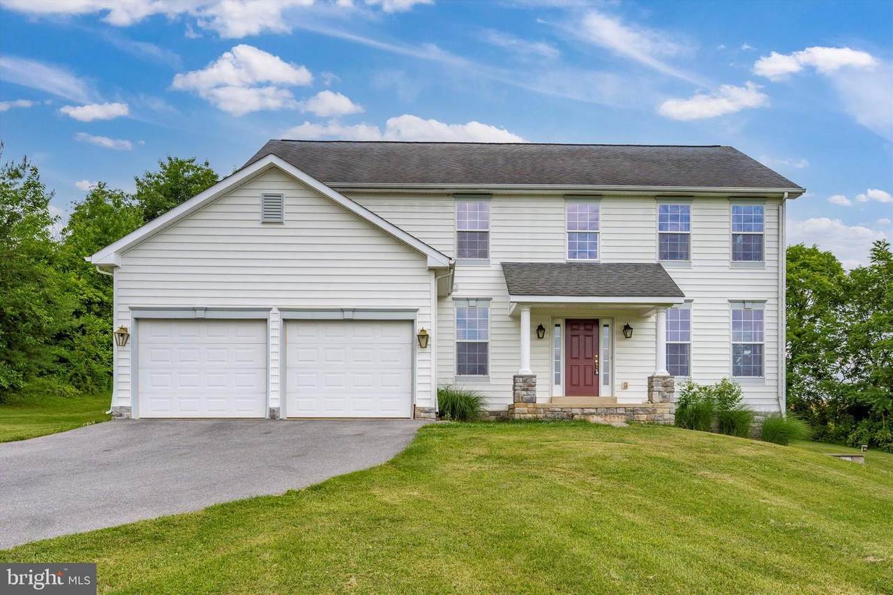 8218 James Street - Photo 1