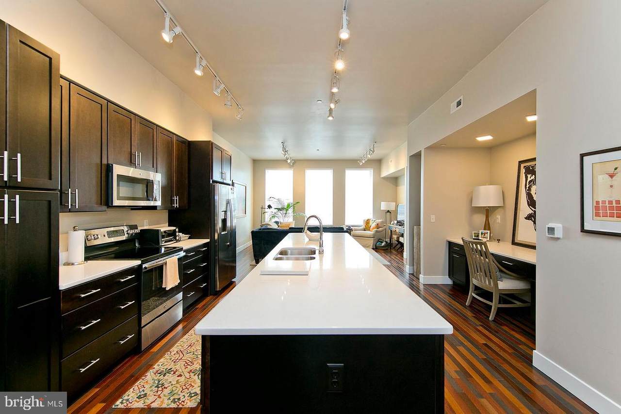 122 Loudoun Street - Photo 1