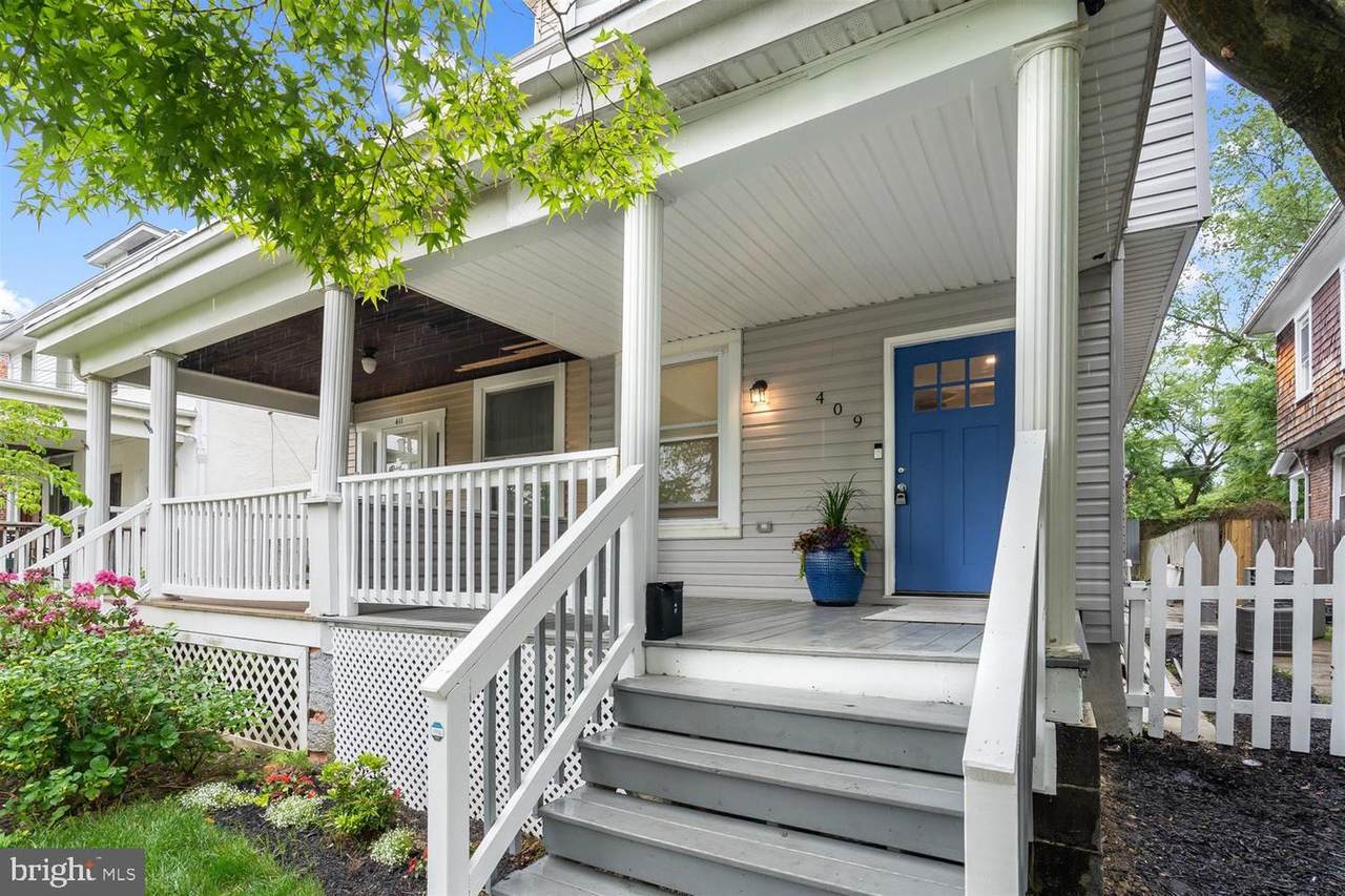 409 Charter Oak Avenue - Photo 1