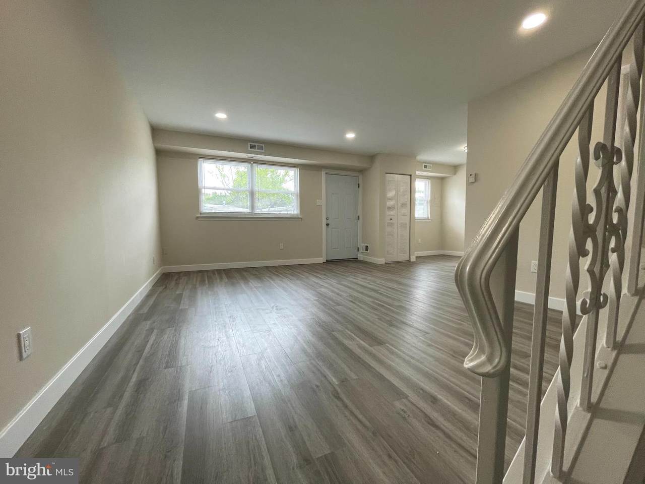 601 Edison Avenue - Photo 1