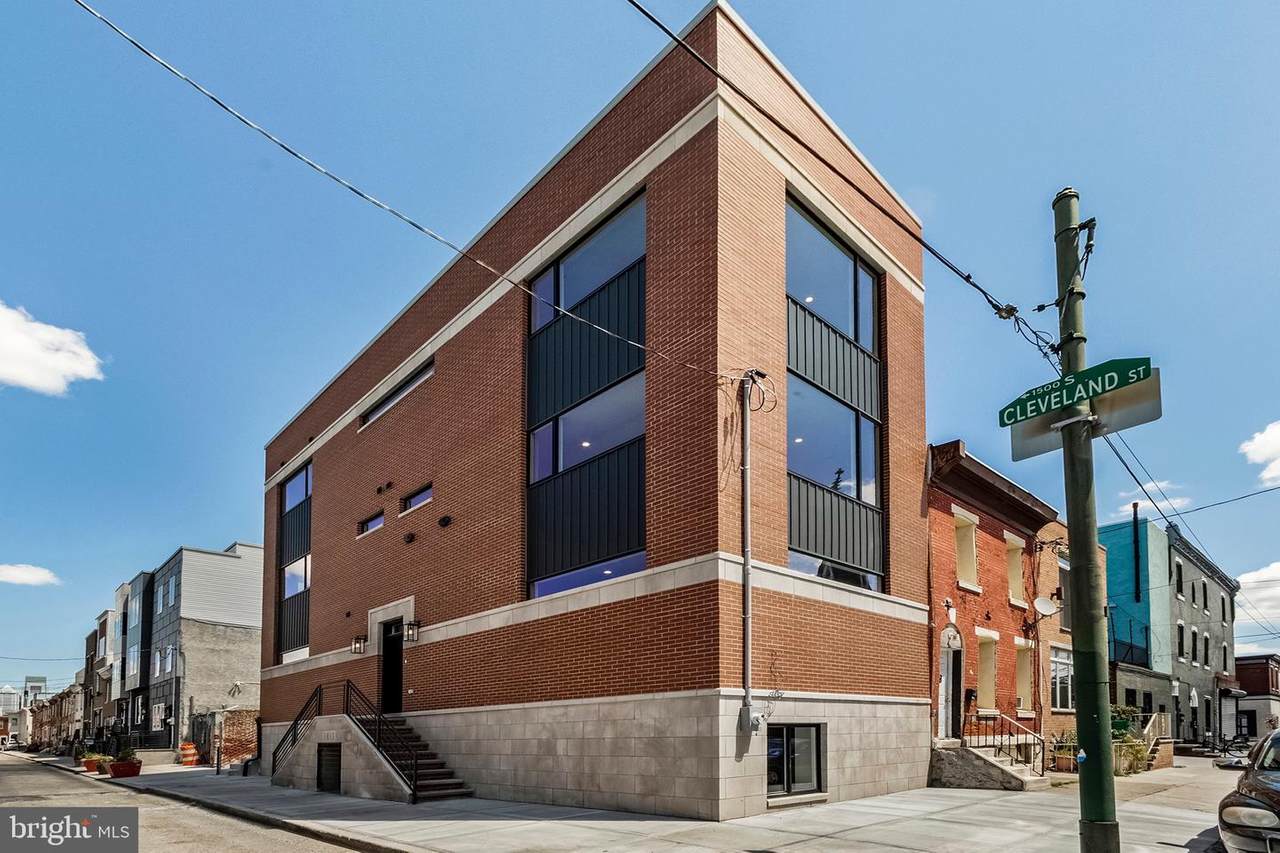 1813 Tasker Street - Photo 1