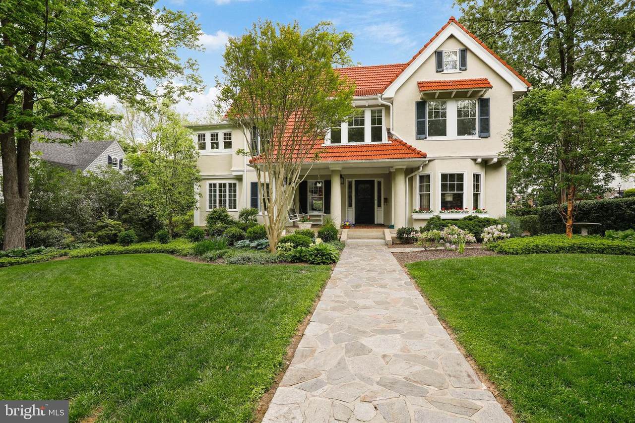 6 Elmhurst Road - Photo 1