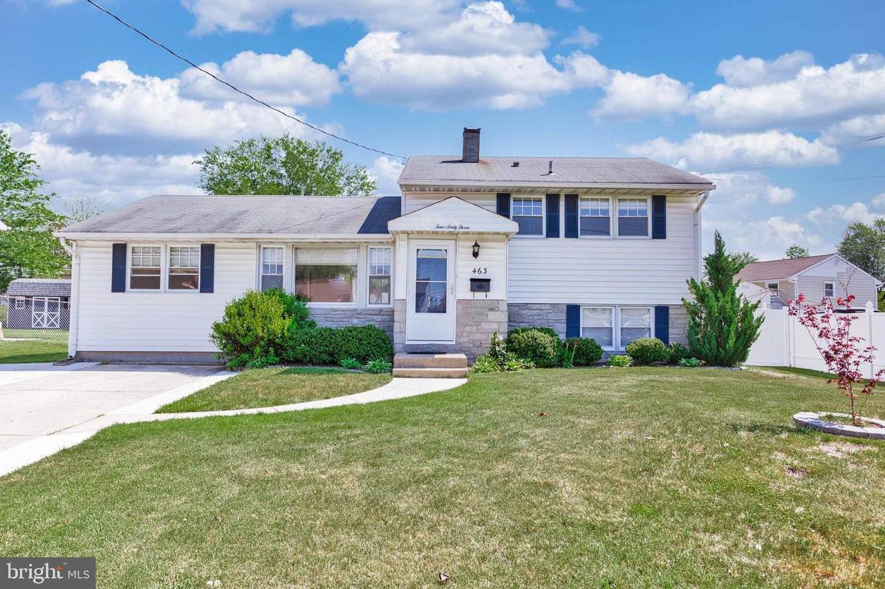 463 College Boulevard - Photo 1