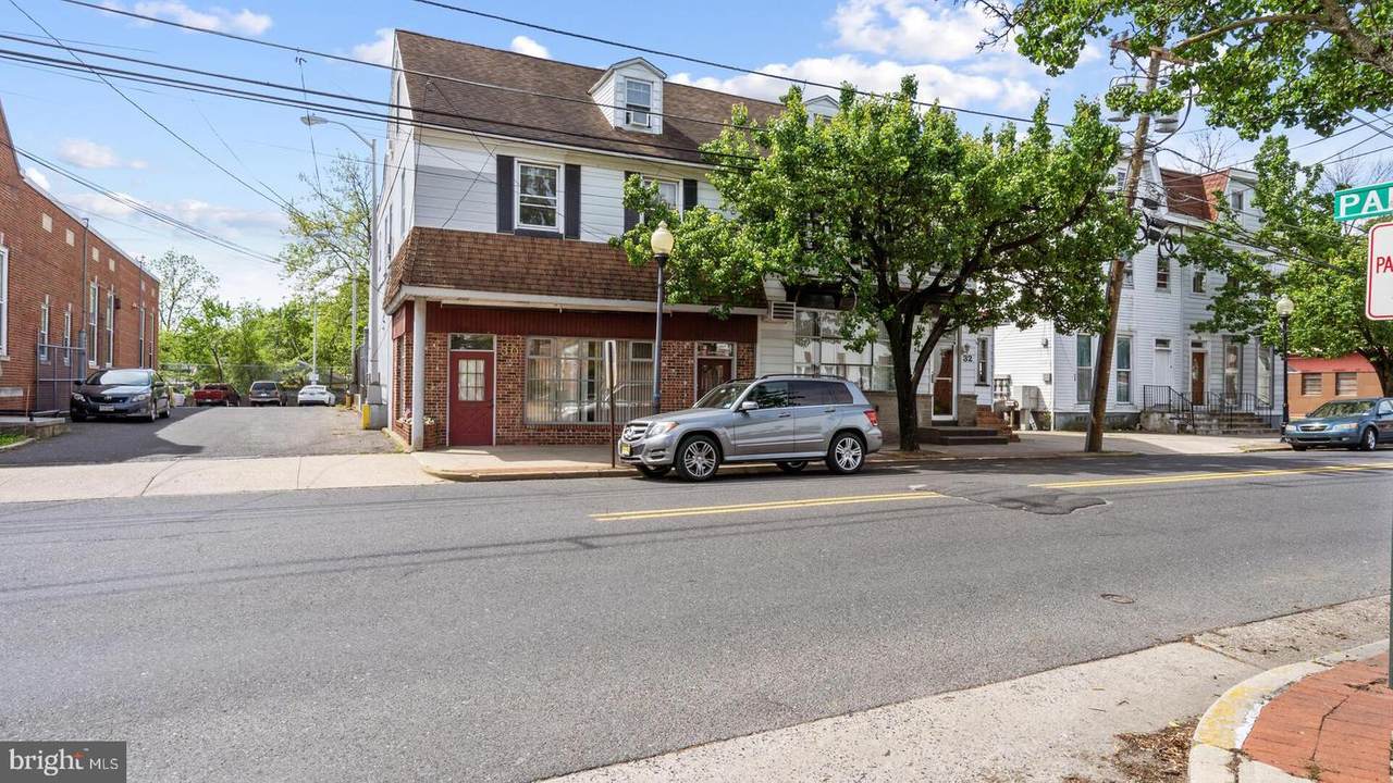 32 Washington Street - Photo 1