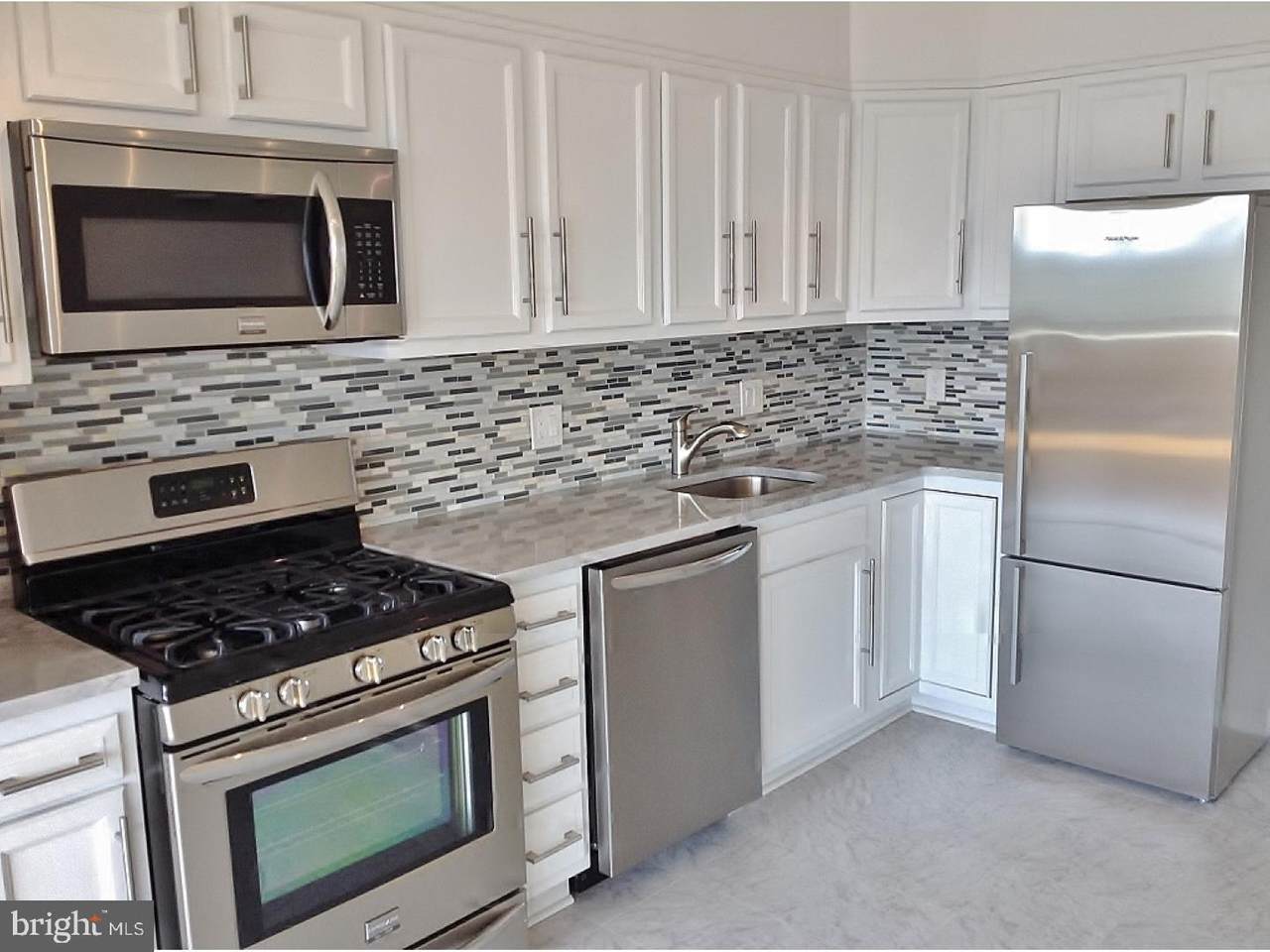 2401 Pennsylvania Avenue - Photo 1