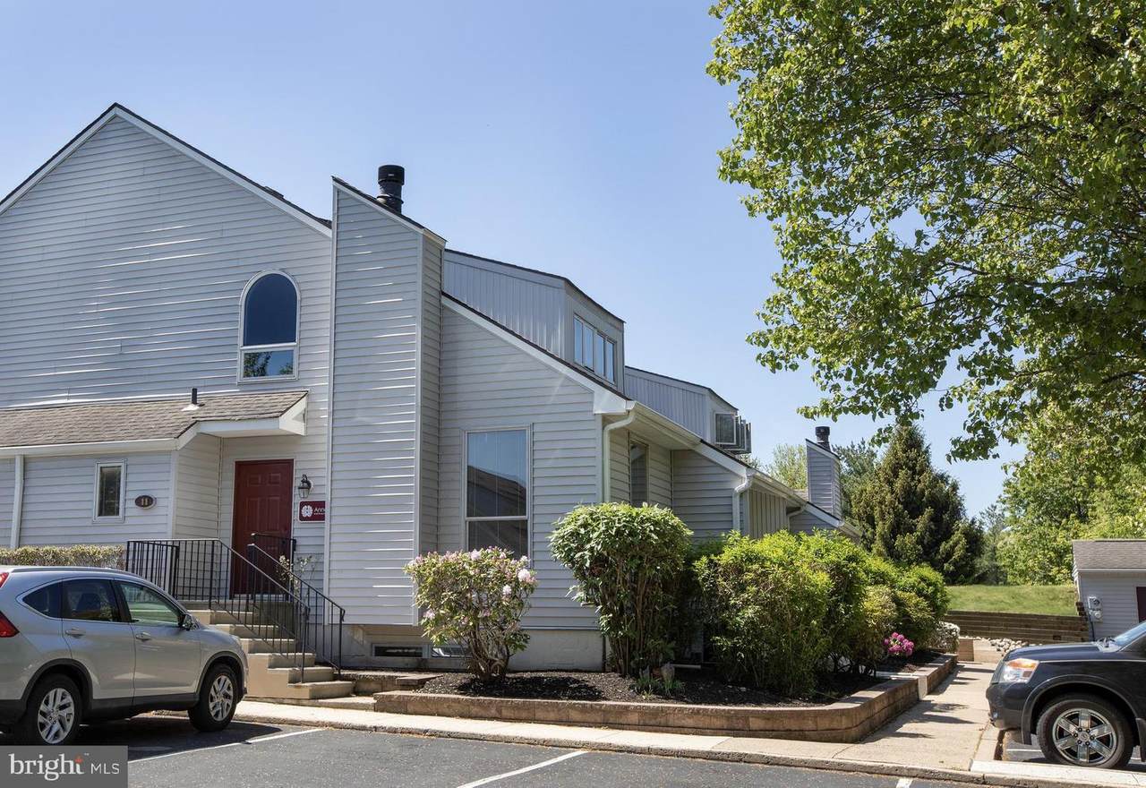 252 Swamp Road - Photo 1